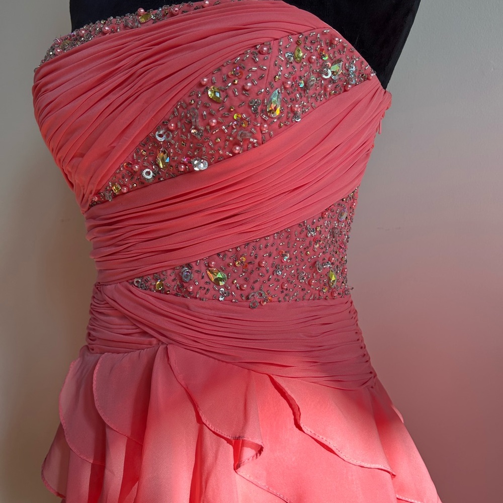 Chic Coral Ruffled Prom Dress - Picture 8 of 11